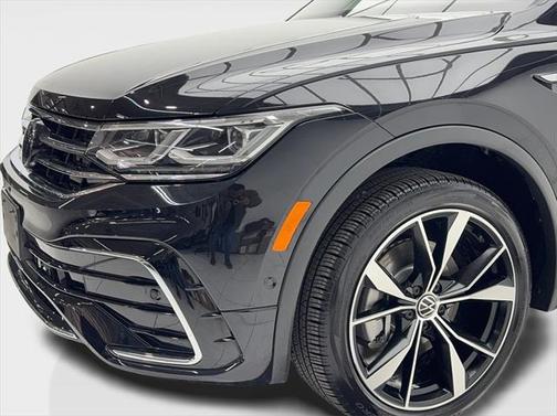 2024 Volkswagen Tiguan 2.0T SEL R-Line 4MOTION