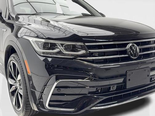 2024 Volkswagen Tiguan 2.0T SEL R-Line 4MOTION