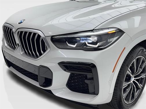 2023 BMW X6 xDrive40i
