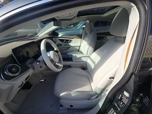 2023 Mercedes-Benz EQE 350+ Base