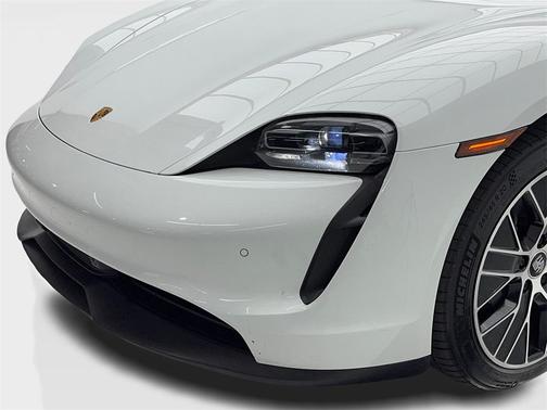 2021 Porsche Taycan Base