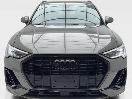 2023 Audi Q3 45 S line Premium Plus