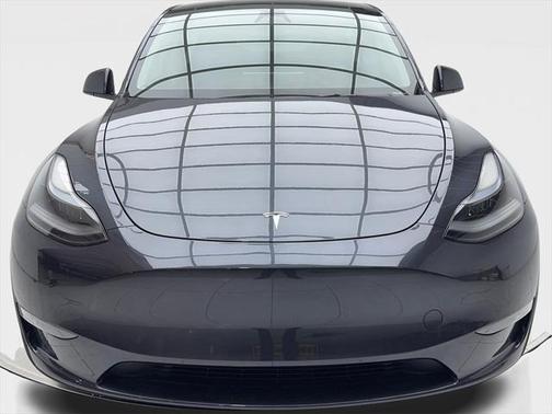 2024 Tesla Model Y Long Range Dual Motor All-Wheel Drive