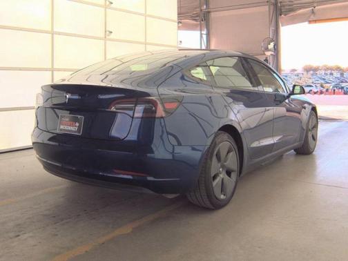 2023 Tesla Model 3 Standard Range