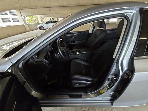 2024 Lexus ES 350 Base