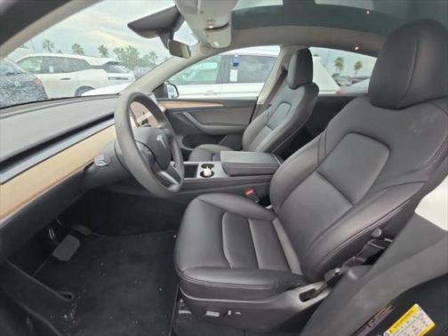 2024 Tesla Model Y Long Range Dual Motor All-Wheel Drive