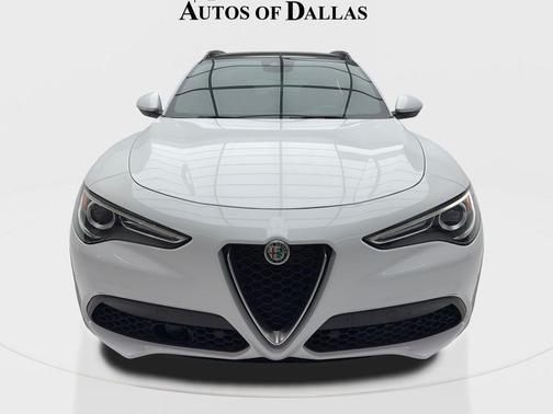 2022 Alfa Romeo Stelvio Ti