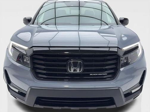 2022 Honda Ridgeline Black