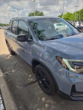 2022 Honda Ridgeline Black