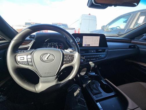 2023 Lexus ES 350 Base