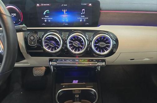2022 Mercedes-Benz CLA 250 4MATIC