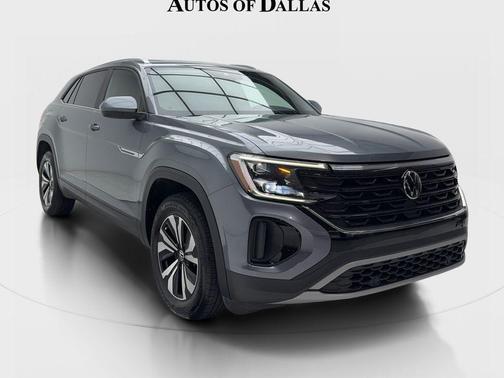 Platinum Gray Metallic 2024 Volkswagen Atlas Cross Sport 2.0T SE