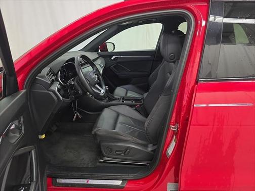 2022 Audi Q3 45 S line Premium Plus