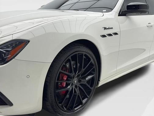 2023 Maserati Ghibli Modena