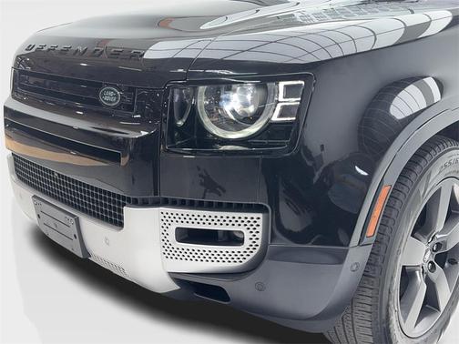 2023 Land Rover Defender 110 S