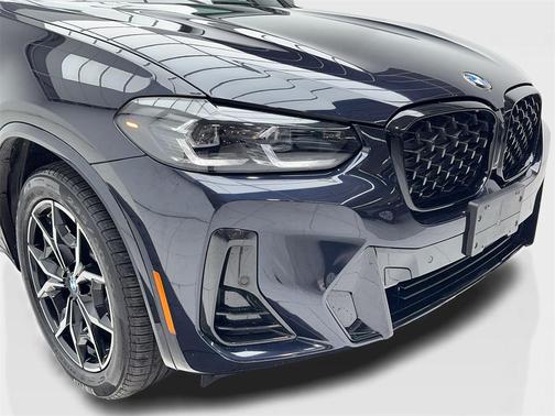 2023 BMW X4 xDrive30i