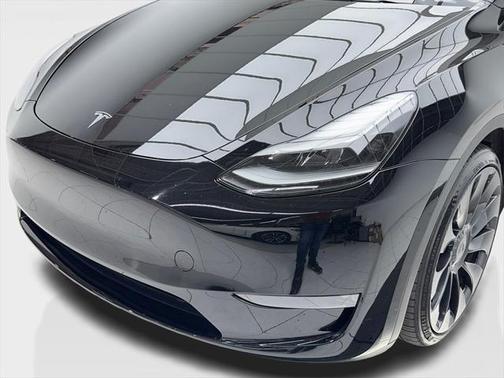 2023 Tesla Model Y Performance Dual Motor All-Wheel Drive