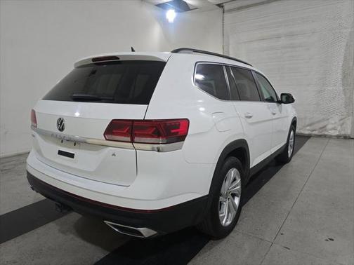 2023 Volkswagen Atlas 3.6L SE w/Technology