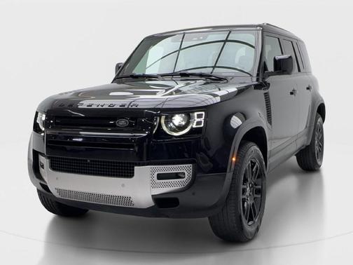 Santorini Black Metallic 2025 Land Rover Defender 110 P300