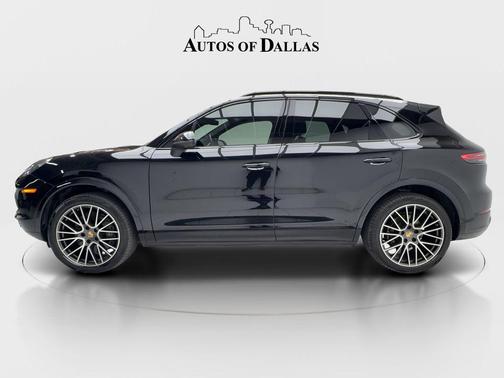 Black 2023 Porsche Cayenne Cayenne