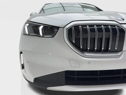 2025 BMW 530 530i SPORT LINE,NAV,CAM,SUNROOF,HTD STS,HEADS UP