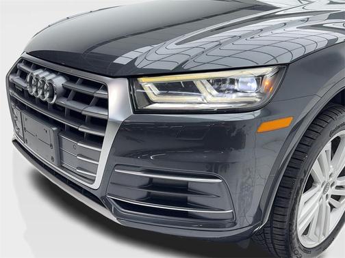 2018 Audi Q5 2.0T Tech Premium