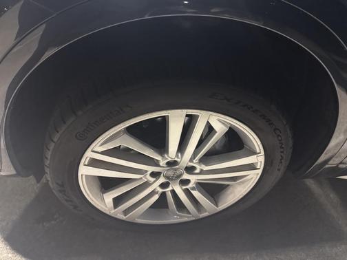 2018 Audi Q5 2.0T Tech Premium