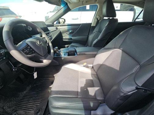 2022 Lexus ES 350 Base