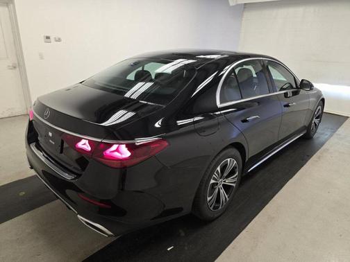 2026 Mercedes-Benz E-Class E 350 NAV,CAM,PANO,HTD STS,BLIND SPOT