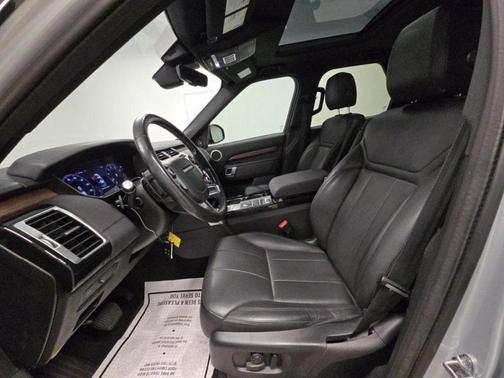 2020 Land Rover Discovery HSE