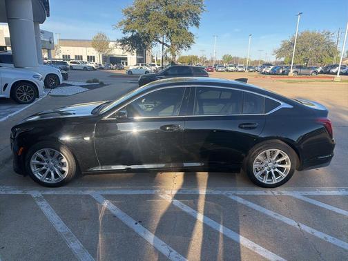 2023 Cadillac CT5 Luxury