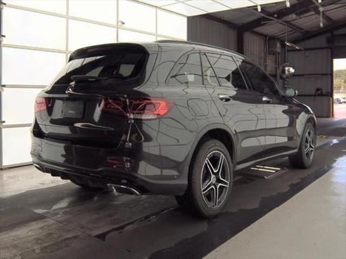 2022 Mercedes-Benz GLC 300 Base