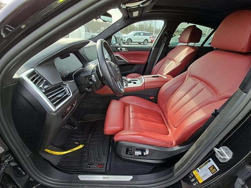 2021 BMW X6 xDrive40i
