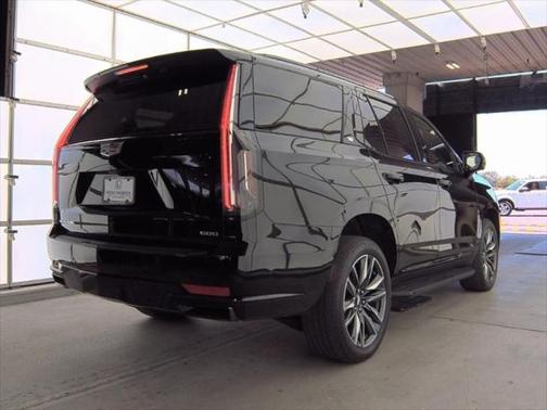 2022 Cadillac Escalade Sport
