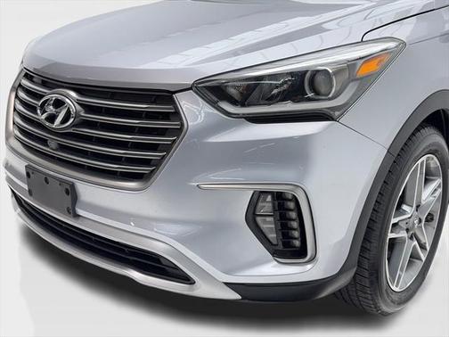 2017 Hyundai SANTA FE SE Ultimate