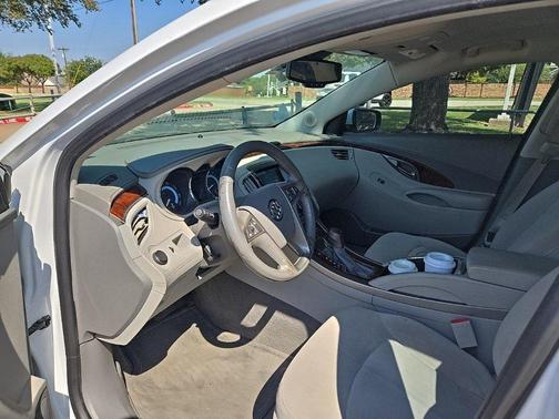 2013 Buick LaCrosse Base