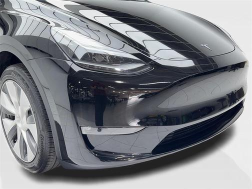 2023 Tesla Model Y RWD