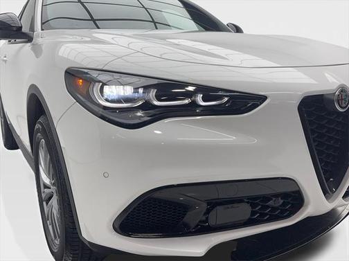 2024 Alfa Romeo Stelvio Sprint AWD
