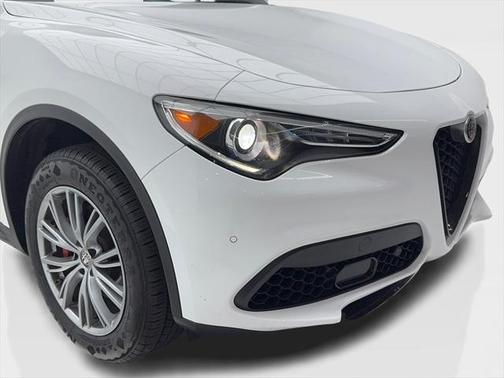 2022 Alfa Romeo Stelvio Sprint