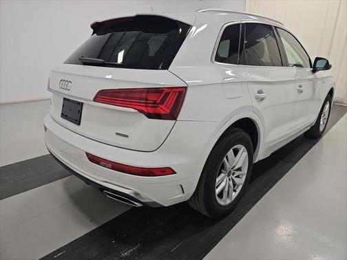 2022 Audi Q5 45 S line Premium
