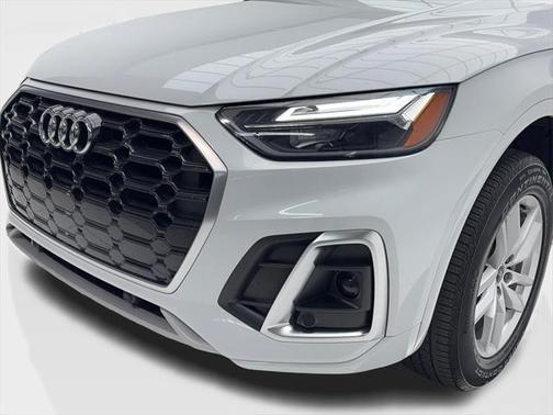 2022 Audi Q5 45 S line Premium