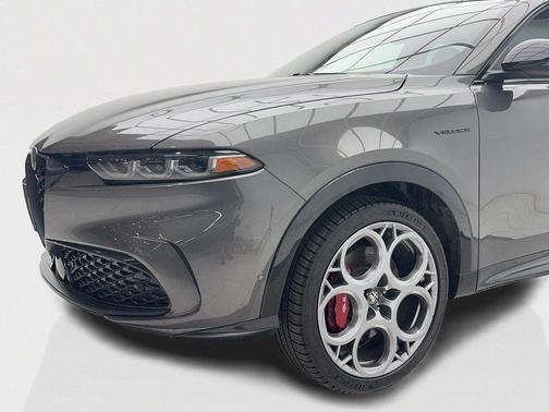 Grigio Ascari Metallic 2024 Alfa Romeo Tonale Veloce EAWD