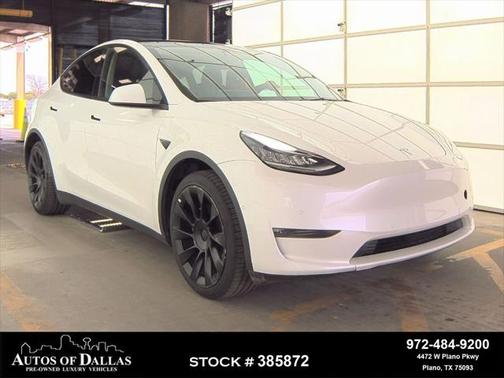 2022 Tesla Model Y Long Range Dual Motor All-Wheel Drive