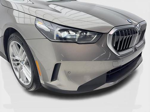 2024 BMW 530 i