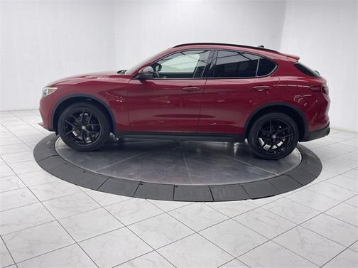 2020 Alfa Romeo Stelvio Base