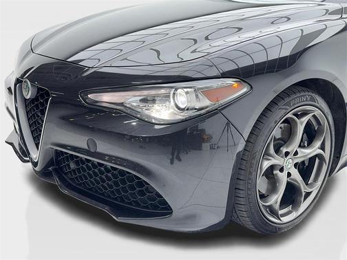 2019 Alfa Romeo Giulia Ti Sport