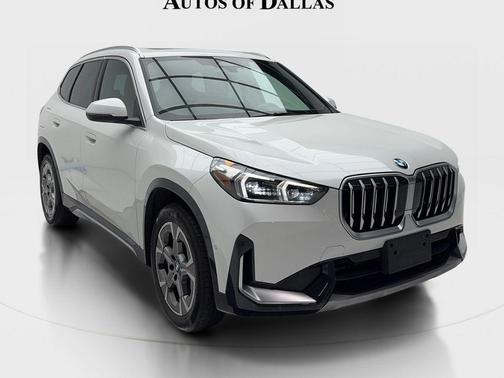 White Metallic 2025 BMW X1 xDrive28i