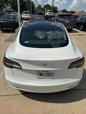 2022 Tesla Model 3 Standard Range