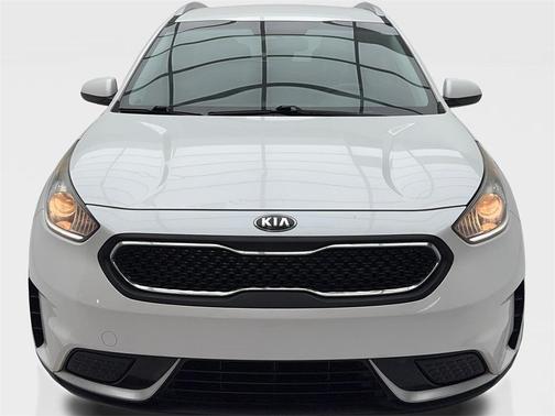2017 Kia Niro LX