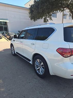 2015 INFINITI QX80 Base